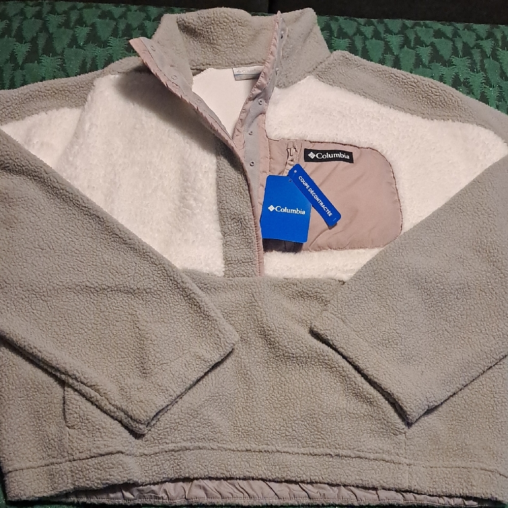 Columbia Womens' Gray and Cream Fleece Jacket Size XLarge New & Large